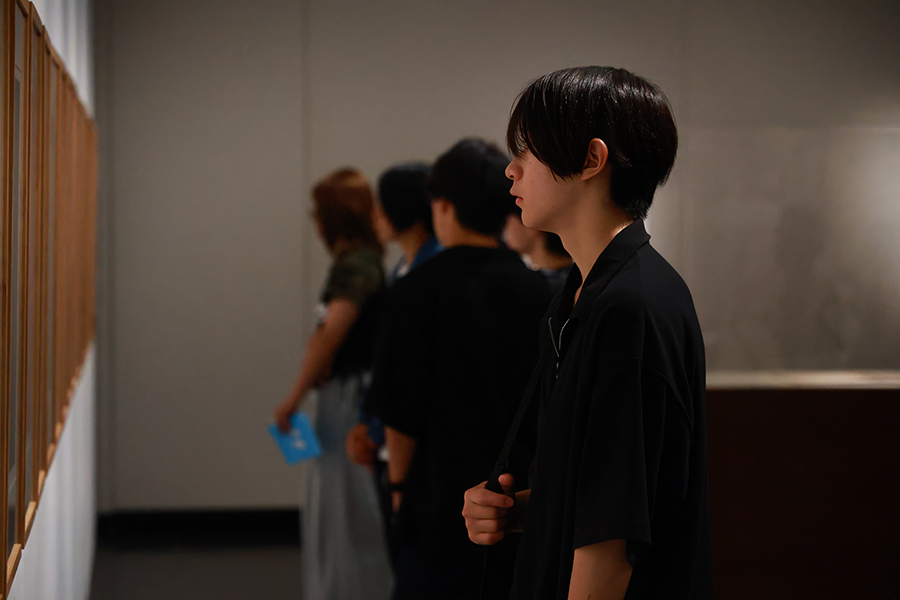 対話型鑑賞を千葉県立美術館で実践 学生が学んだ対話の進め方